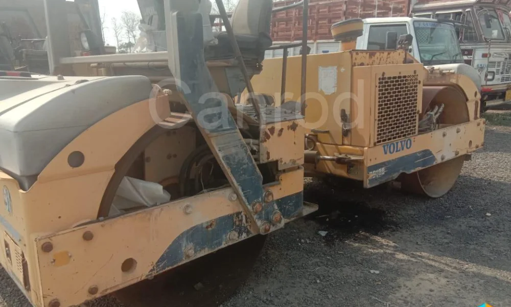 Volvo DD100 Tandem Roller